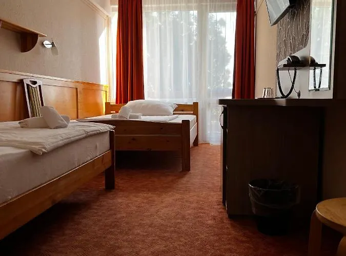 Nereus Park Hotel